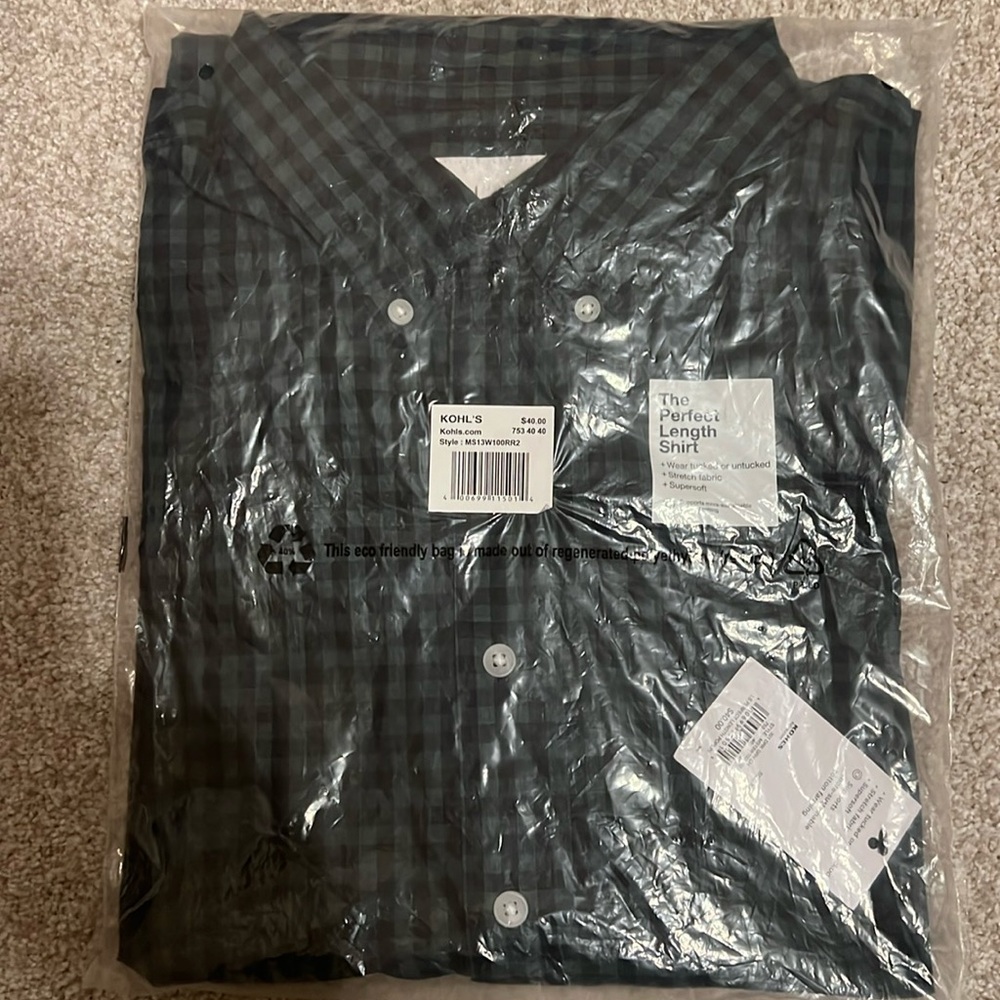 Men’s long sleeve button down shirt plaid blue & green check